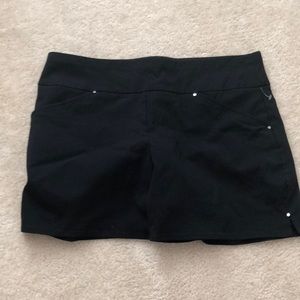 Inc Size 14 black shorts with 2 Front pockets. Brand New